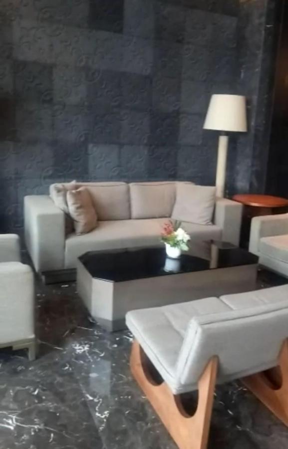 U Residence 2 By Ana Room Tangerang Esterno foto