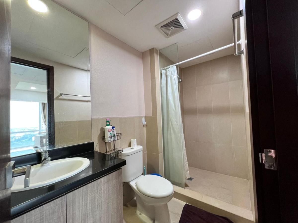 U Residence 2 By Ana Room Tangerang Esterno foto